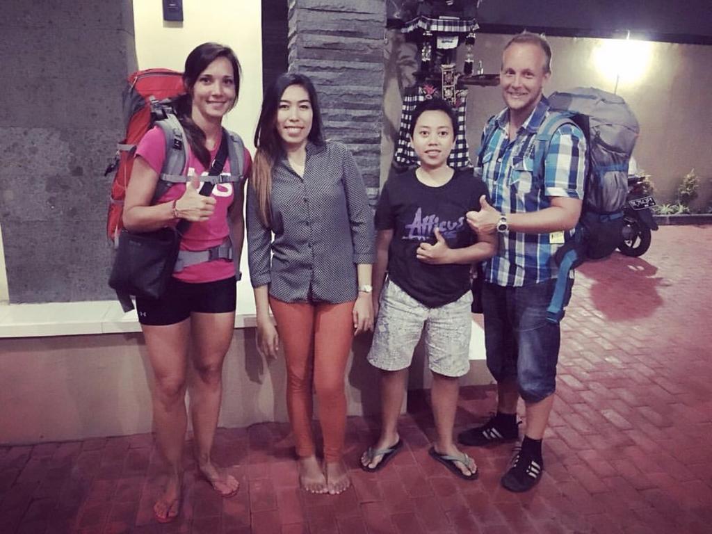 Ratu Guest House Kuta Selatan Ngoại thất bức ảnh